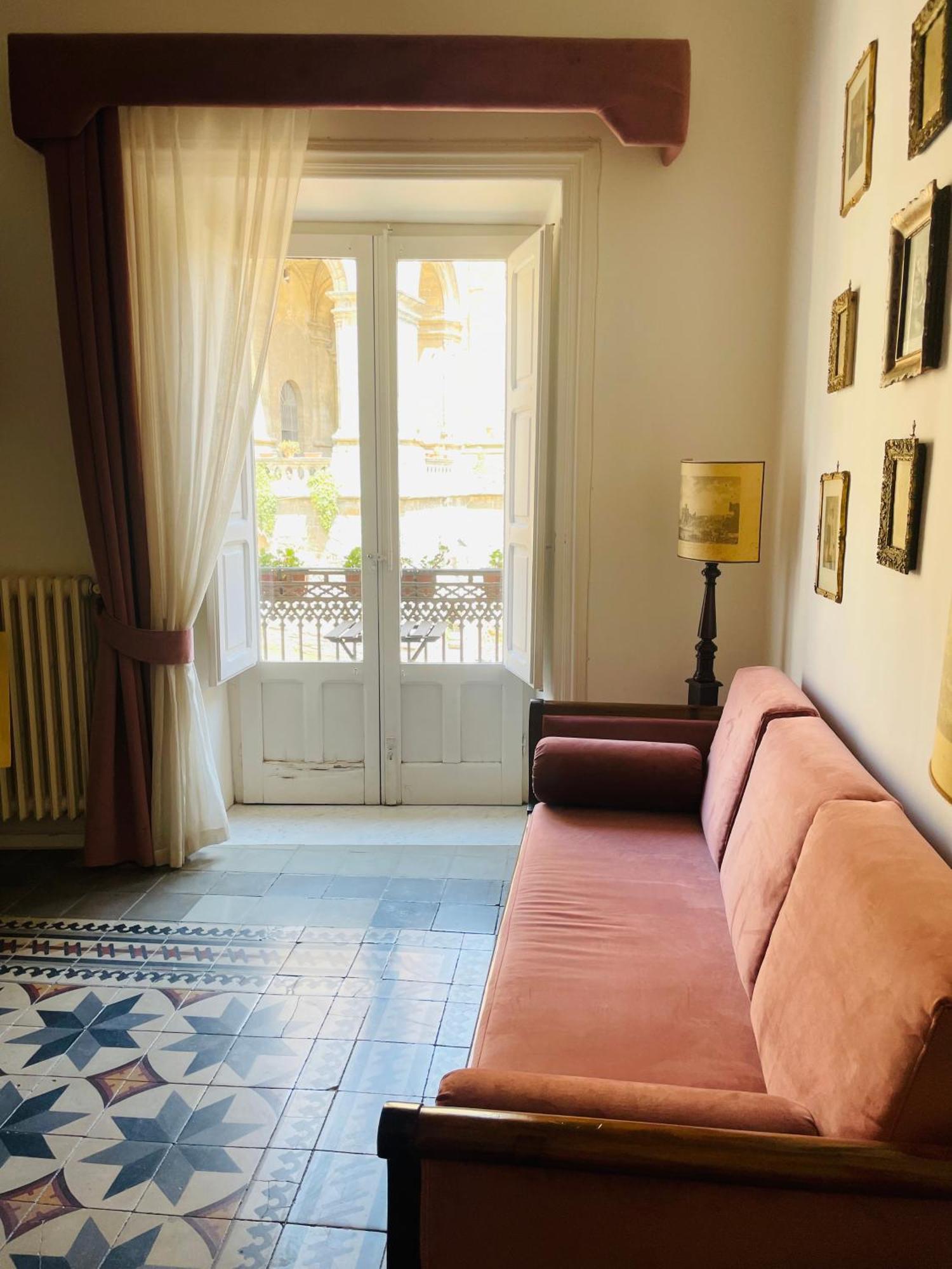 La Casa Sulla Piazza Leilighet Enna Eksteriør bilde